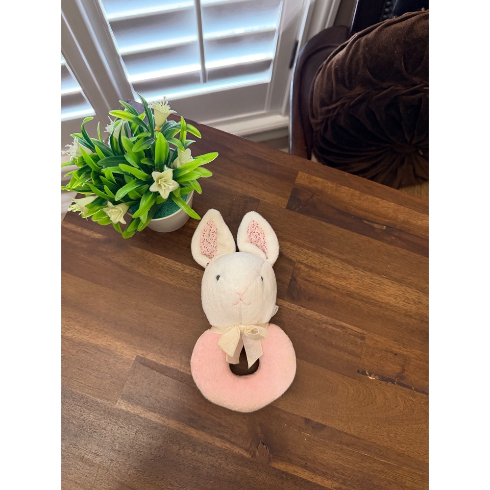 Vintage Carters Prestige Toy Pink White Bunny Rabbit Plush Baby Ring Rattle